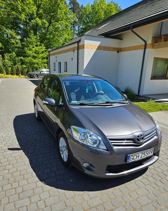 Toyota Auris cena 33900 przebieg: 107200, rok produkcji 2013 z Nasielsk małe 67